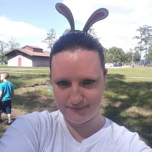 Meet your Posher, Carla